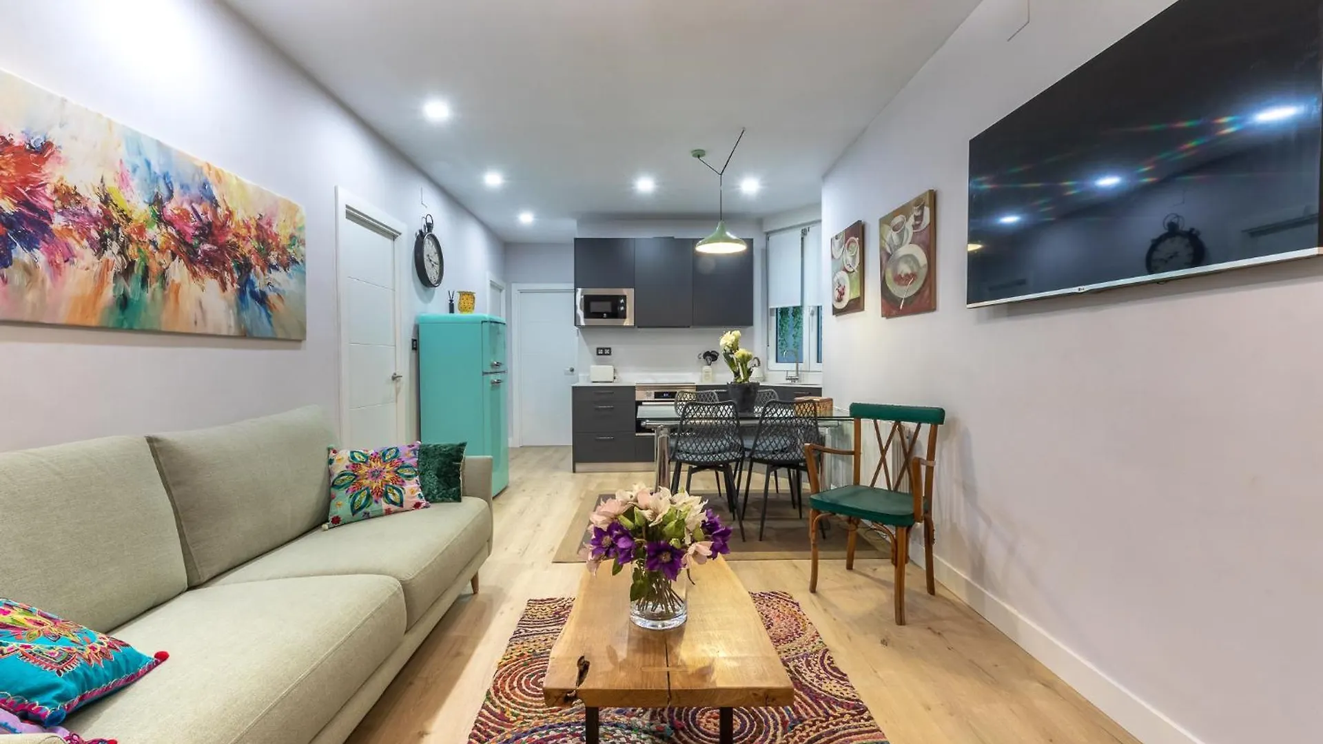 Acogedor Con Estilo Unico Junto Centro Azkuna Bilbao
